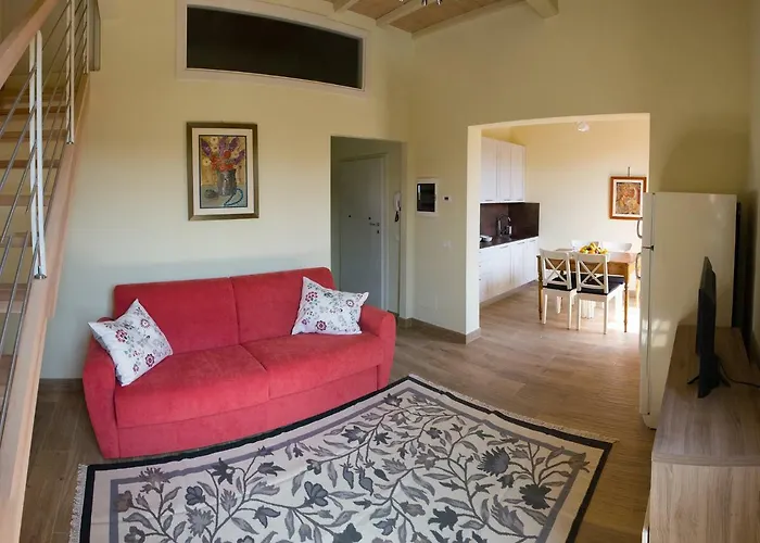 بيت للعطل Il Balcone Di Rina