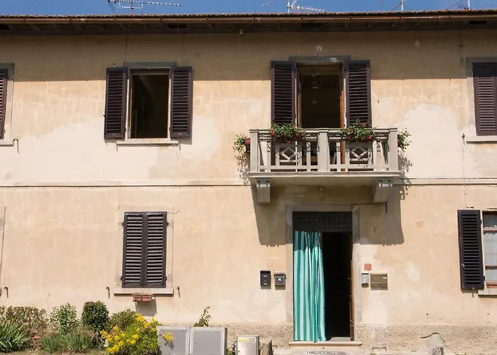 بيت للعطل Il Balcone Di Rina سان جيمينيانو